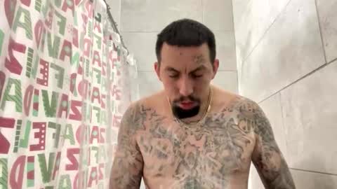 Snapshot of cuete2100 chatting on 12-02-25, 11:11 cuete2100 online show from 12-02-25, 11:11