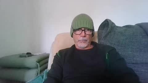Snapshot of cum440055 chatting on 05-20-26, 10:21 cum440055 online show from 05-20-26, 10:21