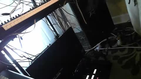 Snapshot of cum4me2i812 chatting on 01-10-26, 03:58 cum4me2i812 online show from 01-10-26, 03:58