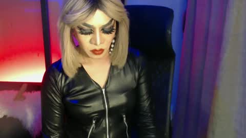 Snapshot of cum_4youbaby chatting on 02-28-25, 10:06 CUMMELA SLUTI online show from 02-28-25, 10:06