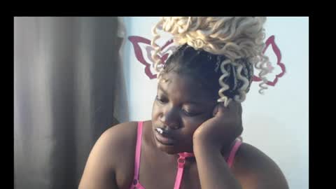 Snapshot of cum_coco_sweet chatting on 05-20-26, 01:12 Coco sweet online show from 05-20-26, 01:12