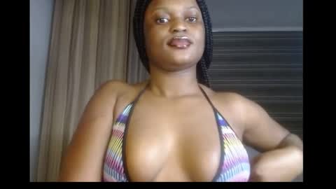 Snapshot of cum_ebony_petitxx chatting on 10-31-25, 11:28 cath online show from 10-31-25, 11:28