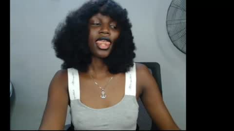 sophie online show from 03-16-26, 07:23