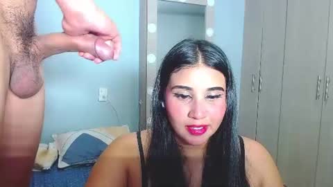 Snapshot of cumb0y_squirtgirl chatting on 07-18-26, 10:57 Pablo and emma online show from 07-18-26, 10:57