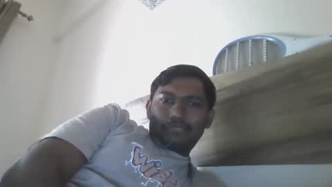 Snapshot of cumbaba6240 chatting on 01-14-25, 10:38 Baba online show from 01-14-25, 10:38