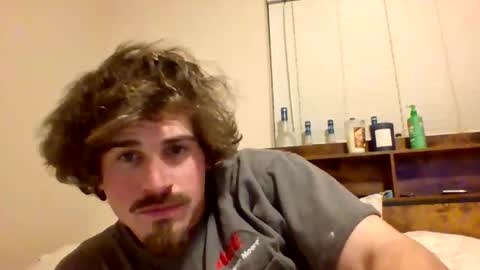 Snapshot of cumford94 chatting on 01-18-26, 02:48 cumford94 online show from 01-18-26, 02:48