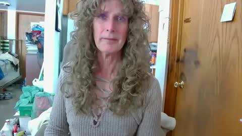 Nikki online show from 02-16-25, 07:05