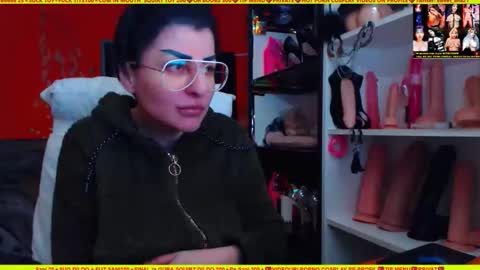 cuminmenowbby online show from 12-21-25, 02:46