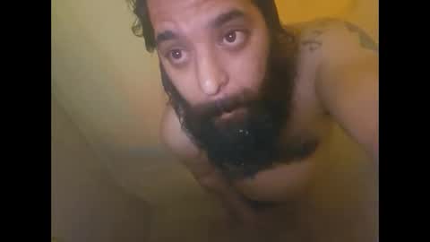 Snapshot of cummachine2022 chatting on 02-14-25, 05:30 cummachine2022 online show from 02-14-25, 05:30