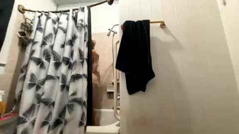 cumnsparkle online show from 12-22-25, 05:54