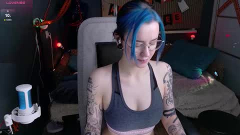 CUMpotikEve online show from 01-10-26, 01:51