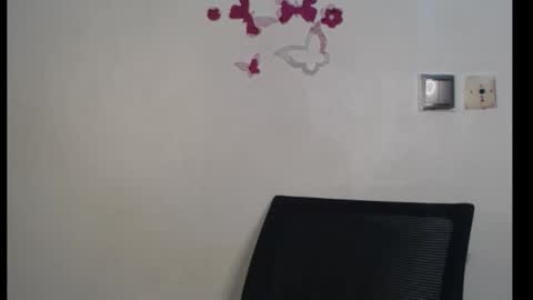 Zara online show from 02-24-26, 12:41