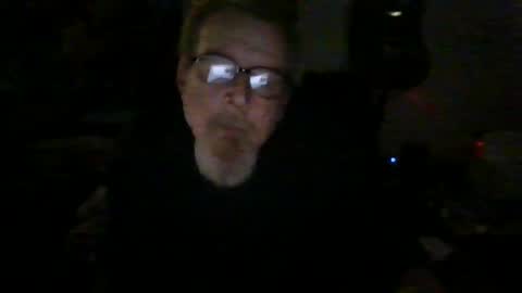 Snapshot of cunnibob chatting on 02-18-25, 11:22 cunnibob online show from 02-18-25, 11:22