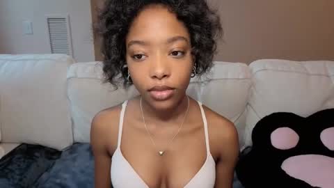 Anna online show from 11-25-25, 04:29