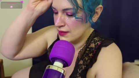 Cupcake online show from 02-03-25, 03:20
