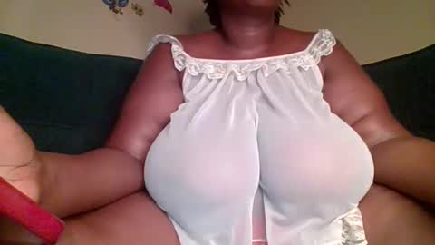 sweetpearl online show from 04-17-26, 08:28