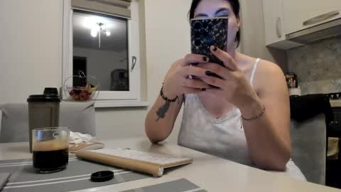 Snapshot of cuplu29 chatting on 05-09-26, 02:28 maria alex online show from 05-09-26, 02:28