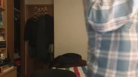 curiosillo1983 online show from 02-25-26, 03:43