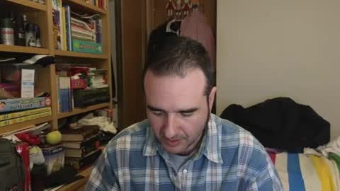 curiosillo1983 online show from 04-15-26, 03:52