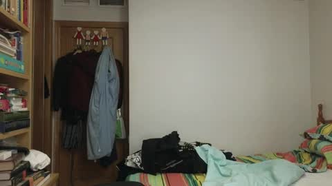 curiosillo1983 online show from 04-27-26, 03:04