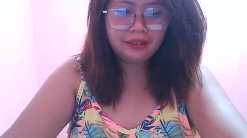 curious_girl247 online show from 04-14-26, 09:43