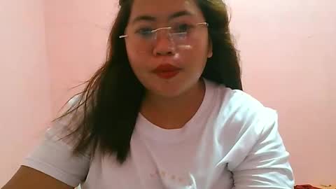 curious_girl247 online show from 05-05-26, 10:34