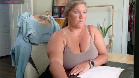 curious couple online show from 03-05-26, 06:04