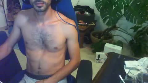 Snapshot of curiousgenie chatting on 11-01-25, 12:56 curiousgenie online show from 11-01-25, 12:56