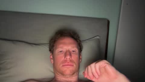Snapshot of curiousmike6 chatting on 05-10-26, 02:00 curiousmike6 online show from 05-10-26, 02:00