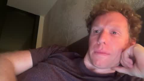 Snapshot of curiousmike6 chatting on 06-19-26, 11:36 curiousmike6 online show from 06-19-26, 11:36