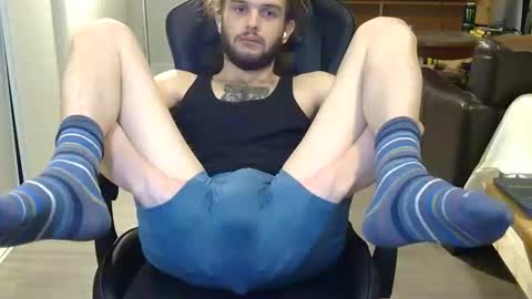 curiouss25 online show from 02-18-26, 09:05