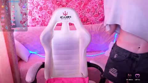 curleyblueeyes online show from 03-30-26, 12:39