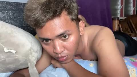 Snapshot of curly_iron chatting on 03-07-26, 03:42 curly_iron online show from 03-07-26, 03:42