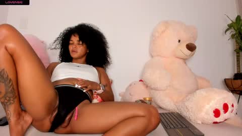 Curly  -  OF- CURLY SWEETT online show from 05-15-26, 11:34