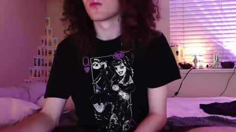 curly fries online show from 03-03-26, 02:50