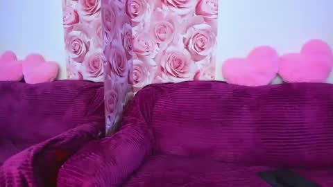 CurlyDreams online show from 03-18-26, 06:05