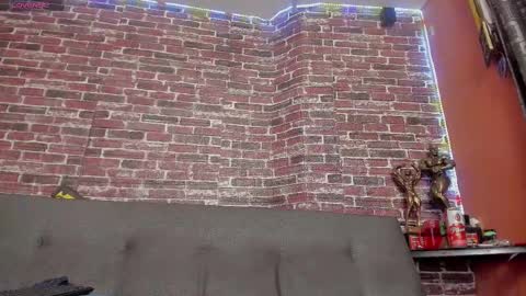 Snapshot of curt_x chatting on 02-19-25, 02:33 Curt online show from 02-19-25, 02:33