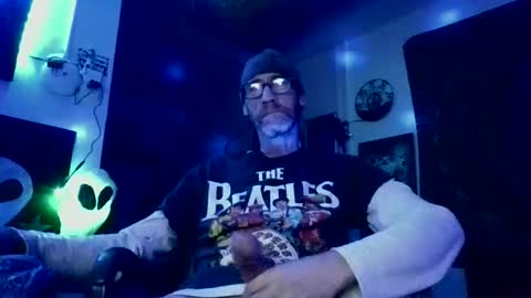 Curtisdow420 online show from 12-14-25, 02:11