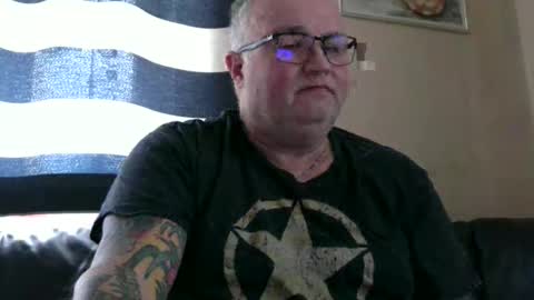 curtus14 online show from 12-22-25, 08:55