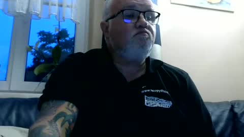curtus14 online show from 06-22-26, 07:33