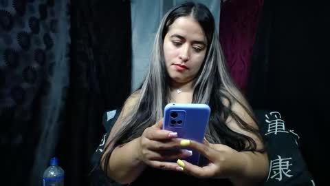 Emma online show from 10-23-25, 11:35