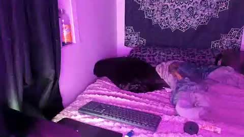 Cline  online show from 02-20-25, 06:39