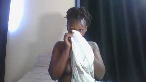 CuteJJudy online show from 01-16-25, 05:21