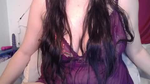 Snapshot of curvygamerceline chatting on 09-10-25, 05:57 Celine Fawe online show from 09-10-25, 05:57