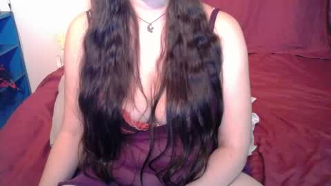 Snapshot of curvygamerceline chatting on 09-24-25, 07:06 Celine Fawe online show from 09-24-25, 07:06