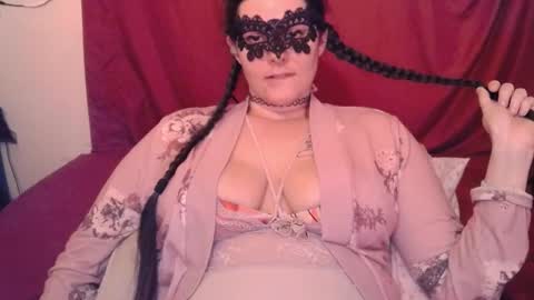 Snapshot of curvygamerceline chatting on 12-03-25, 10:41 Celine Fawe online show from 12-03-25, 10:41