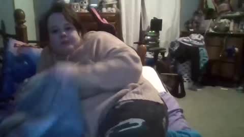 dahlia -kim online show from 12-25-24, 03:08