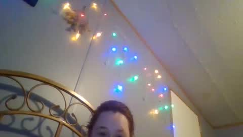 dahlia -kim online show from 01-04-25, 11:33