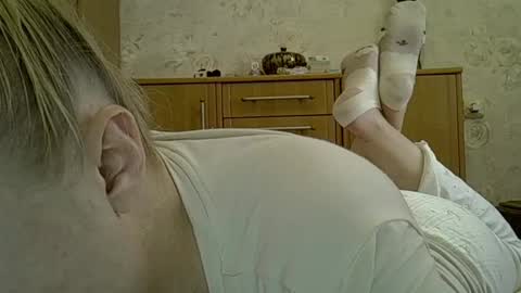 Curvy online show from 04-25-26, 01:41