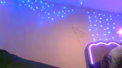 Snapshot of curvyychocolate chatting on 01-31-25, 09:05 curvyychocolate online show from 01-31-25, 09:05